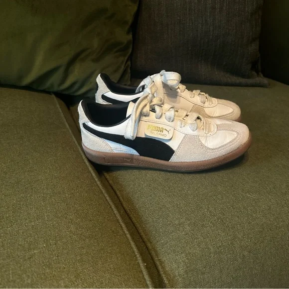 Puma Palermo Black and Cream Sneakers - Picture 3 of 4